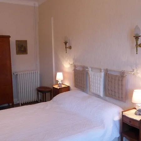 Le Britannia 2*